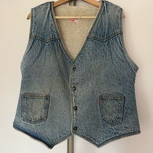 VINTAGE LEVI’S | Denim and Sherpa Vest